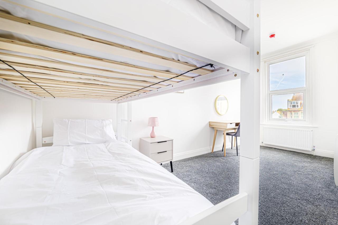 Luxury Apartments In Margate Centre Экстерьер фото