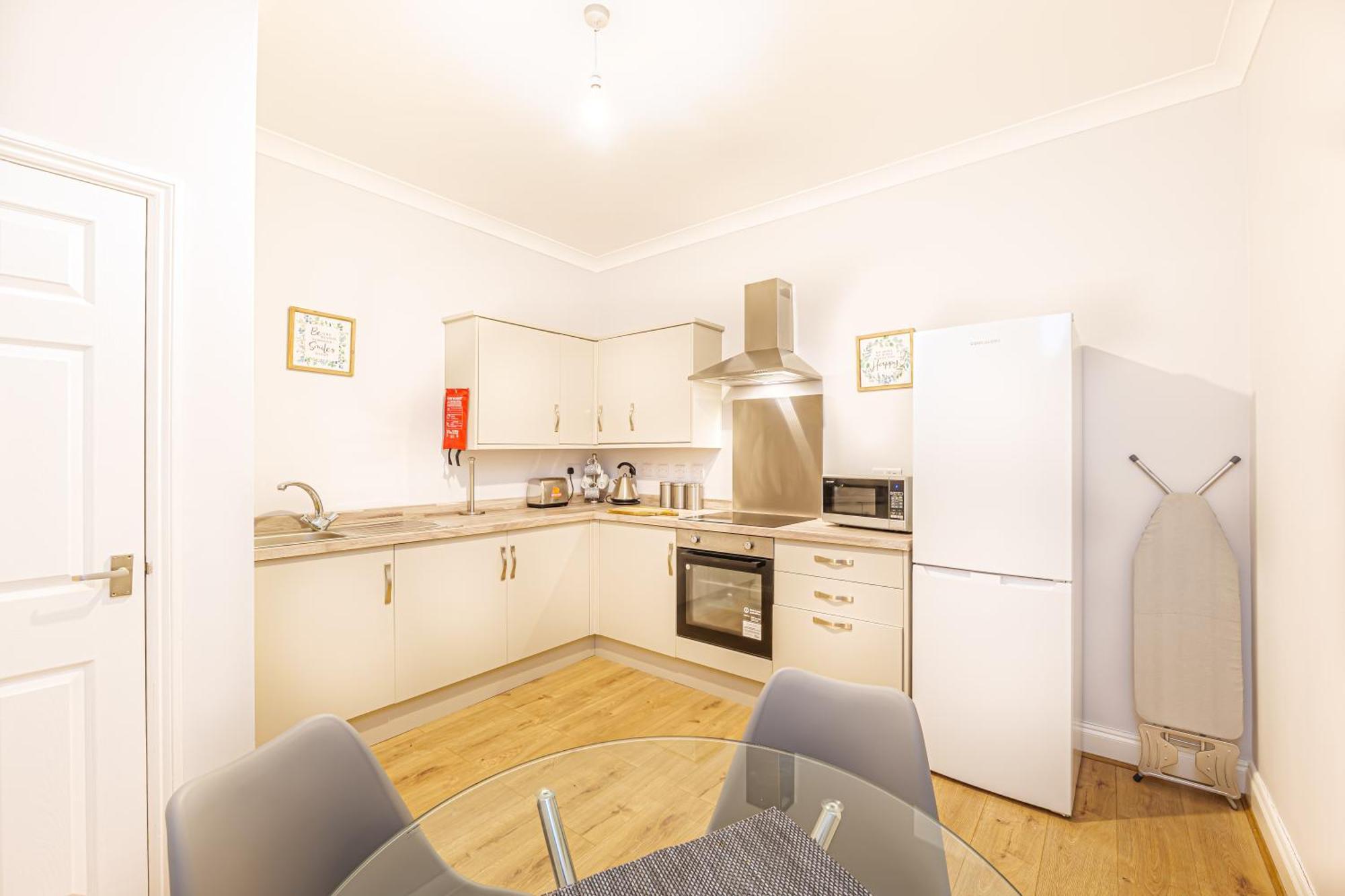 Luxury Apartments In Margate Centre Экстерьер фото