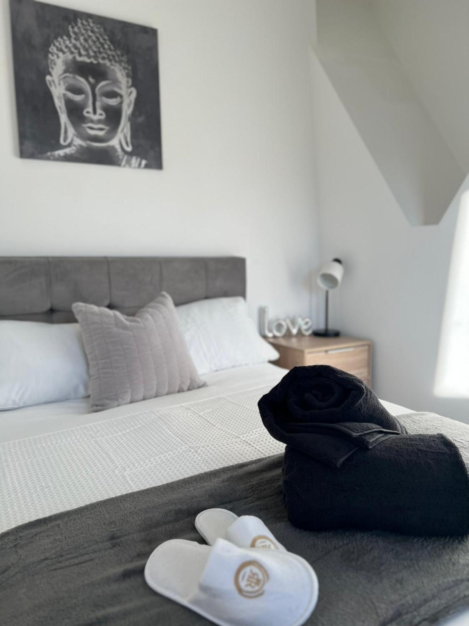 Luxury Apartments In Margate Centre Экстерьер фото